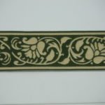 Nastro damascato lucido oro con fondo verde 30mm