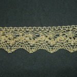 Merletto lurex oro semi-metallico altezza 3 cm